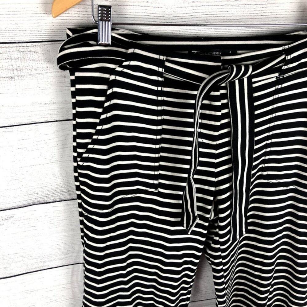 New York & Co Stretch Knit Striped Wide Leg Pant 4 - Picture 4 of 12